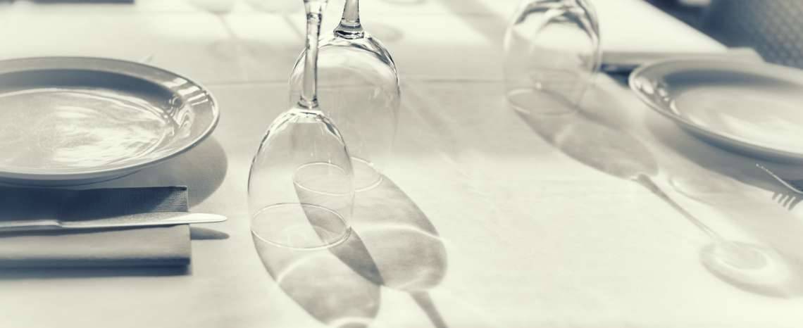 テーブルクロスレンタルサービス